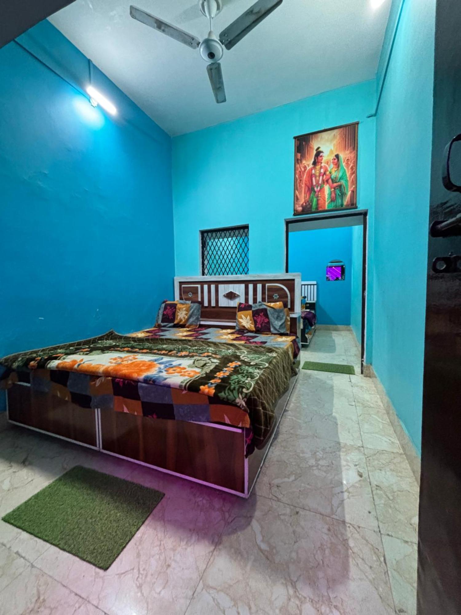 Kishori Ram Homestay Near Ayodhya Dham Railway エクステリア 写真