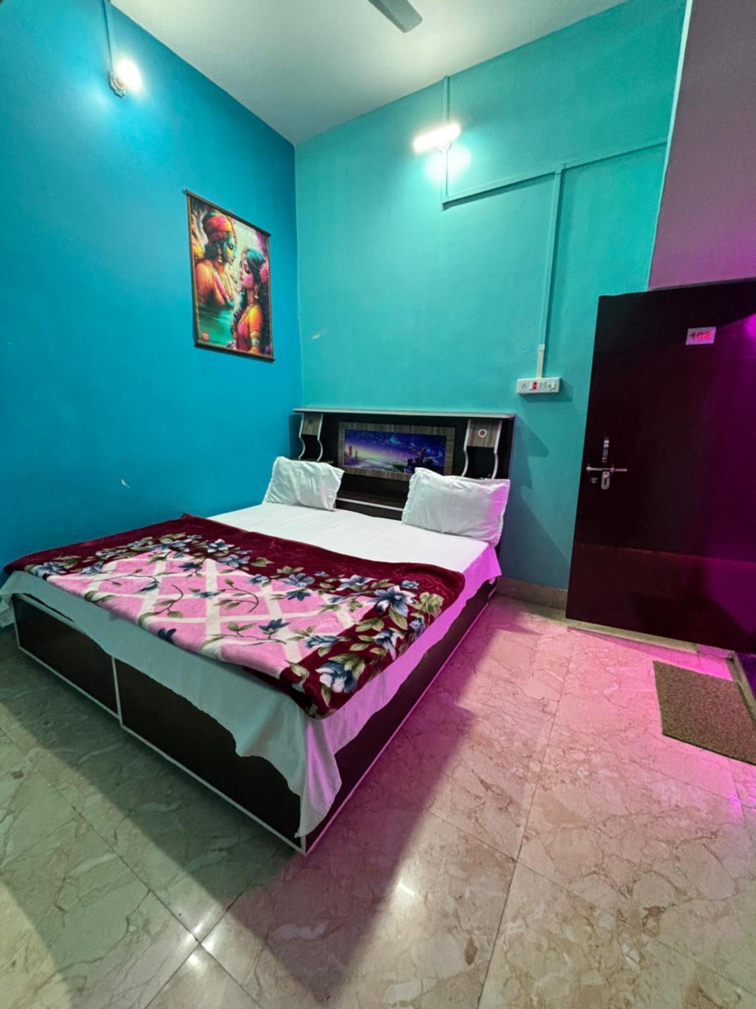 Kishori Ram Homestay Near Ayodhya Dham Railway エクステリア 写真